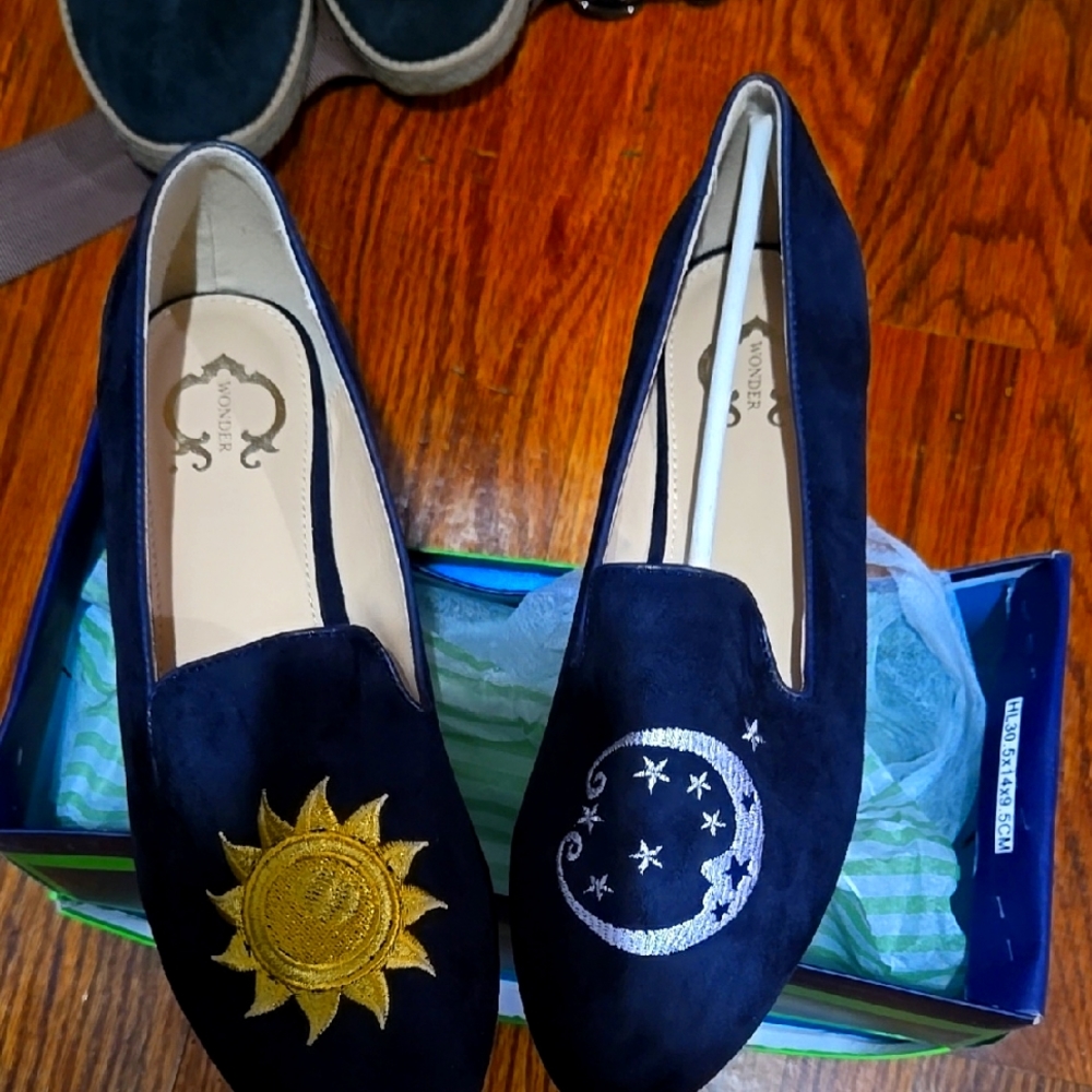 Women's Navy Embroidered Loafers